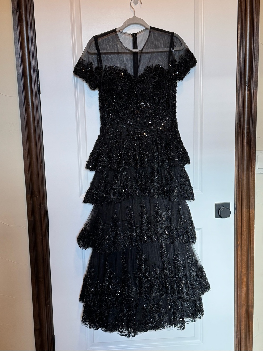 Mac Duggal Black Tiered Beaded Lace Maxi Gown Size 6